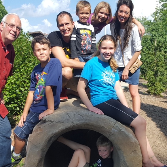 Meet Your Seller! - Picture 8 of 8